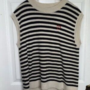 Yapa 100% Alpaca Striped Sleeveless Sweater with Heart Patch